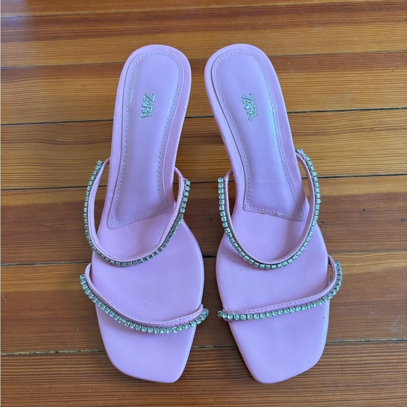 Zara Pink Sandals with Rhinestone Accents - Picture 3 of 5